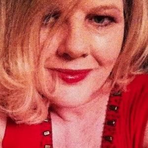 Meet your Posher, Kelli